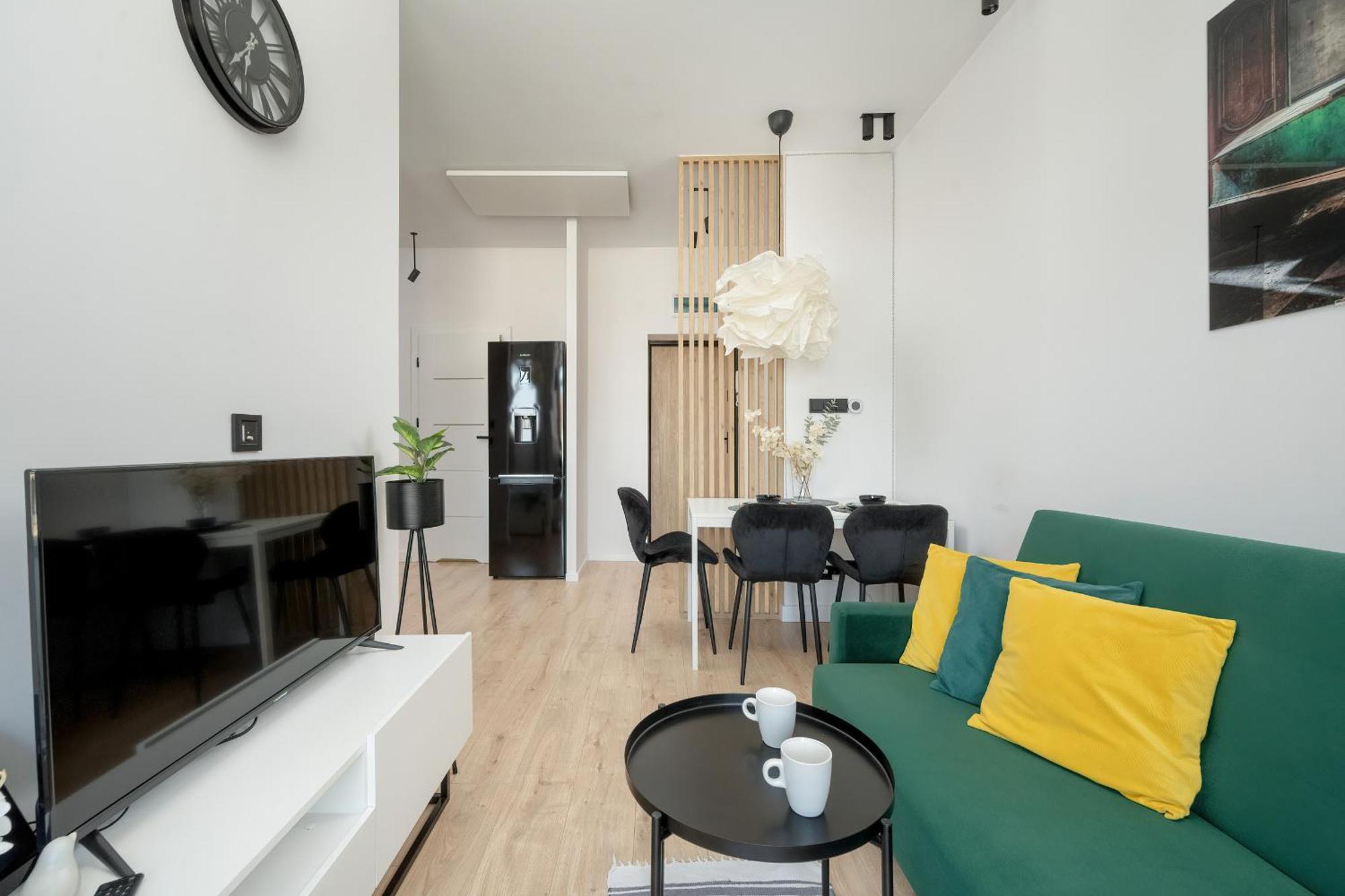 Modern White Studio With Furnished Balcony In Wroclaw By Noclegi Renters Exterior foto